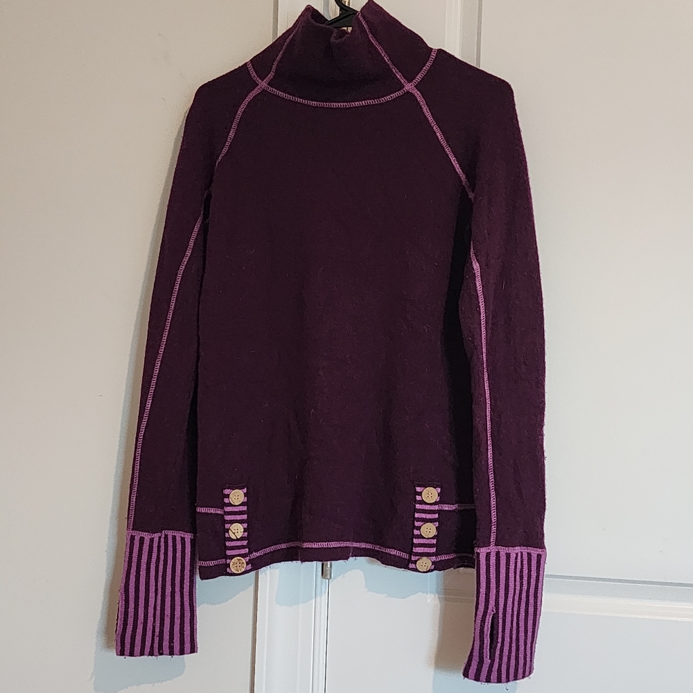 Dakini Lambswool Blend Purple Turtleneck Sweater with Thumbholes. Size M.